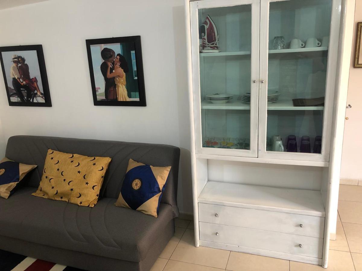 Апартаменты Little House Fiera Di Roma Понте-Галерия Экстерьер фото